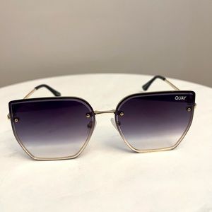 Quay Australia “around the way” gold/fade sunglasses